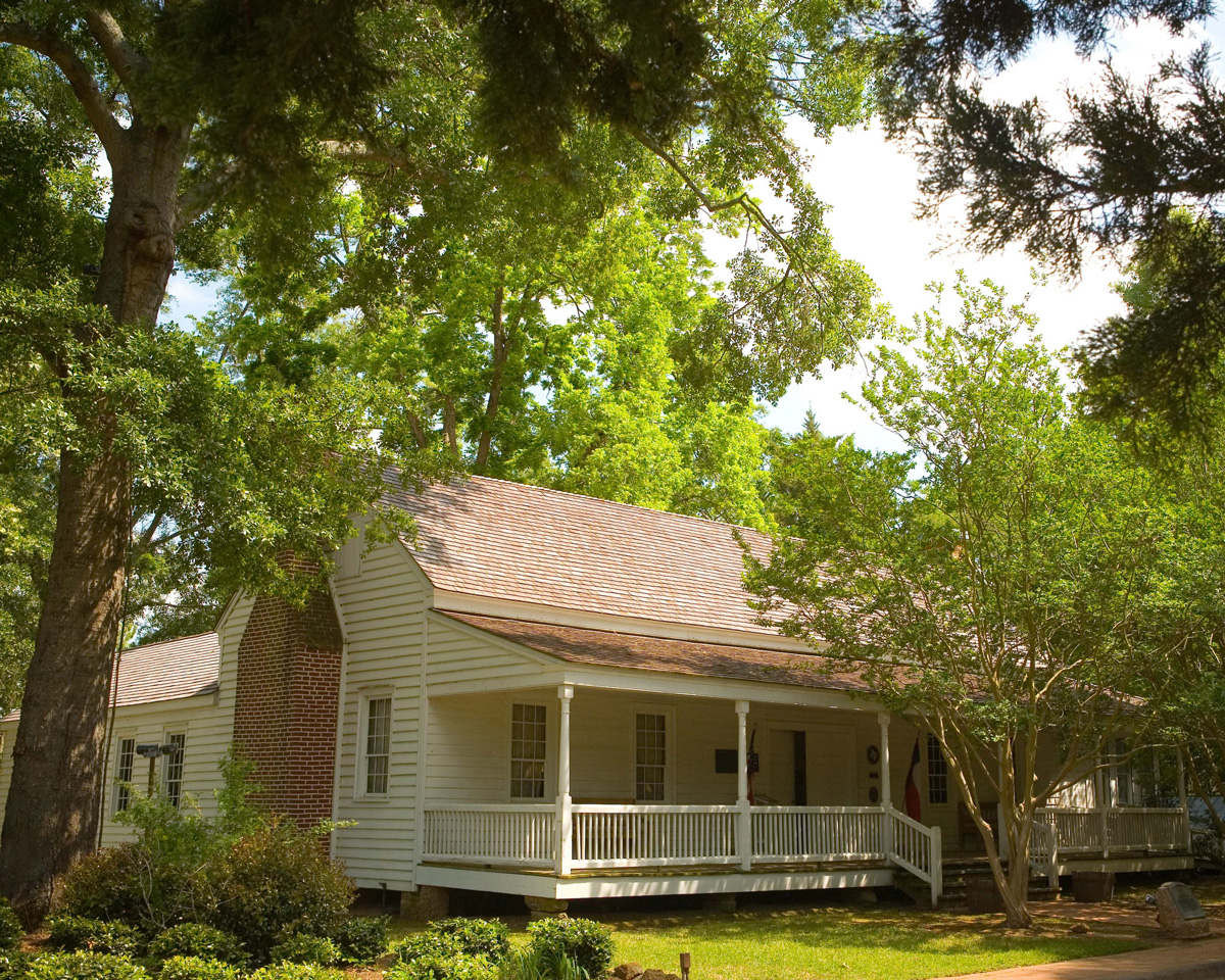 Sterne-Hoya Home in Nacogdoches, Texas